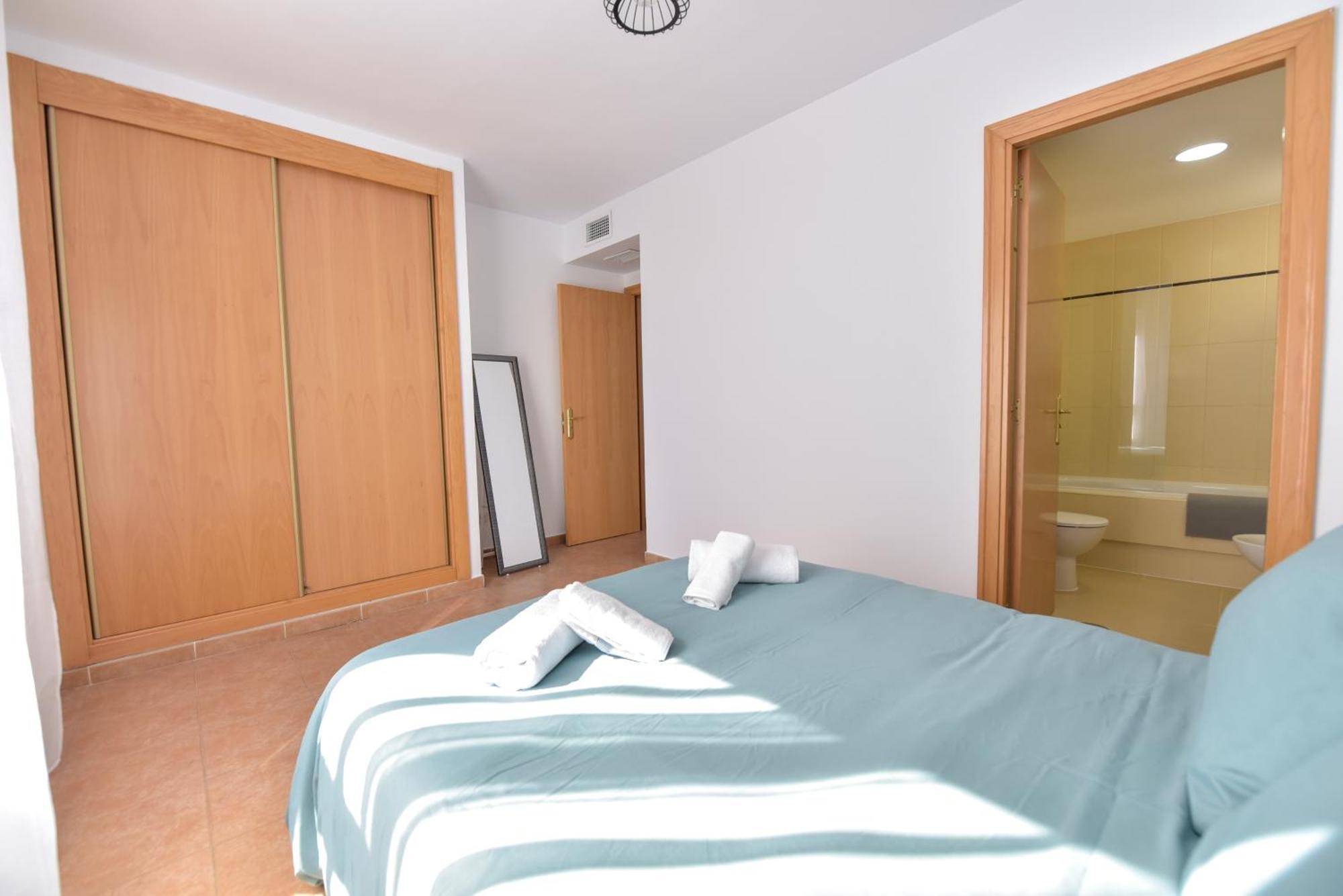 New Premium Apartment - Free Parking & Pools La Algaba Buitenkant foto