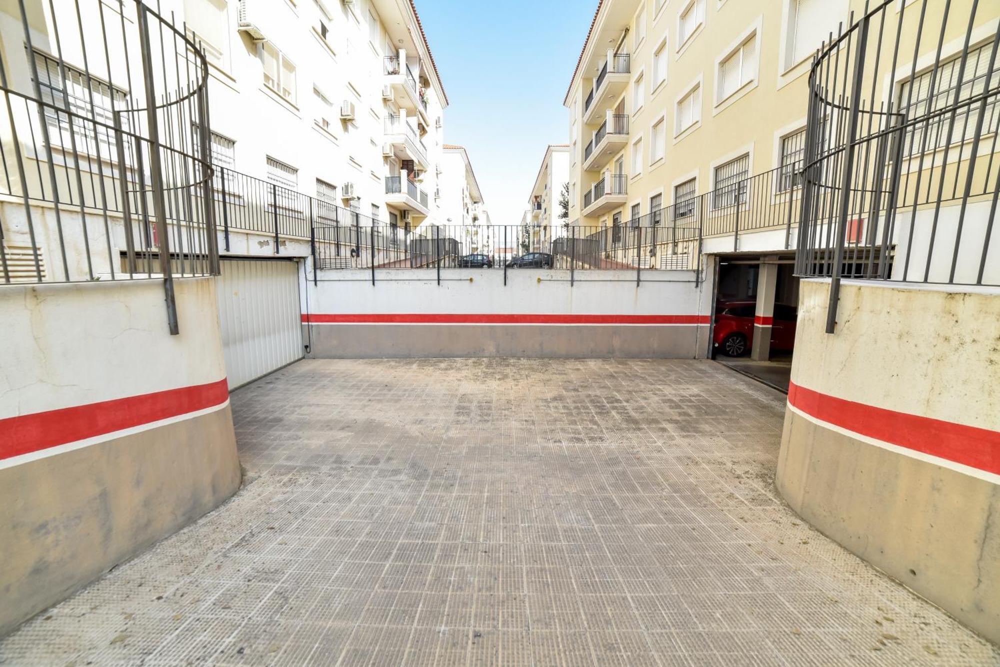 New Premium Apartment - Free Parking & Pools La Algaba Buitenkant foto